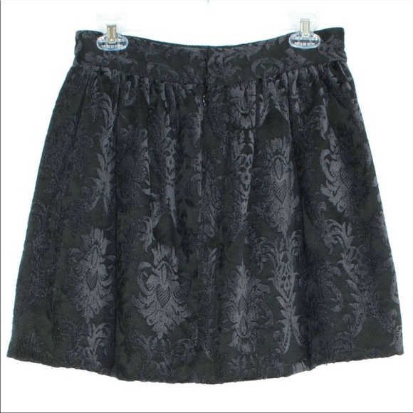 NWT BB Dakota Womens Skirt Larose Velvet Brocade Mini Black 8 GO - Picture 2 of 3